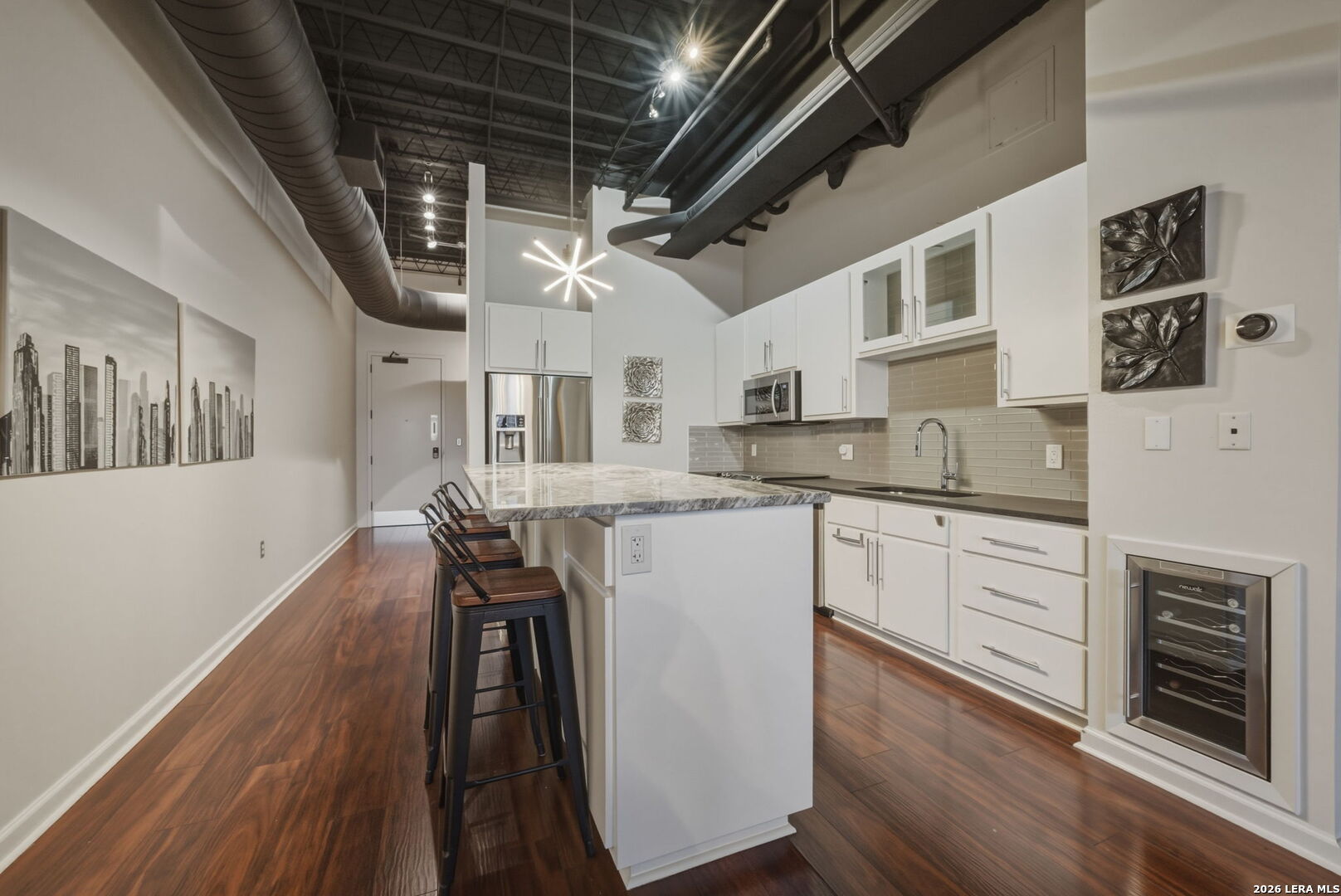 214 E Travis Street San Antonio TX 78205