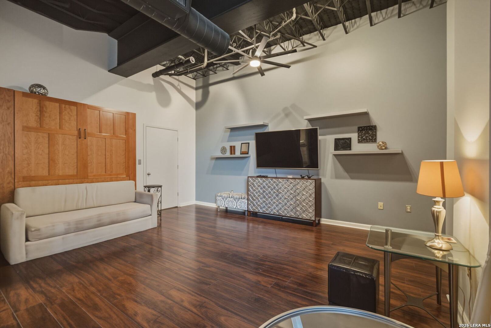 214 E Travis Street San Antonio TX 78205