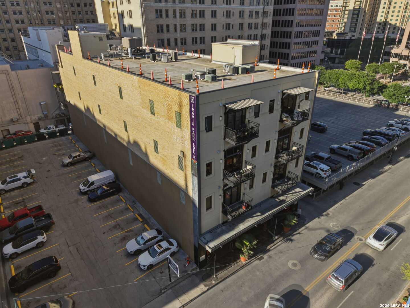214 E Travis Street San Antonio TX 78205
