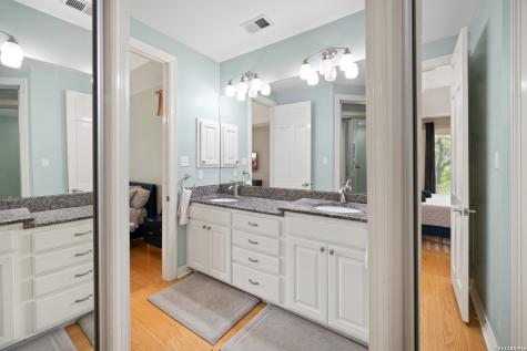 109 Trailcrest Hollywood Park TX 78232