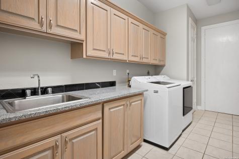 109 Trailcrest Hollywood Park TX 78232