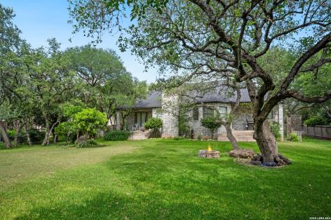 109 Trailcrest Hollywood Park TX 78232