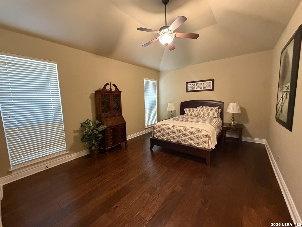 402 Cameron Circle San Antonio TX 78258