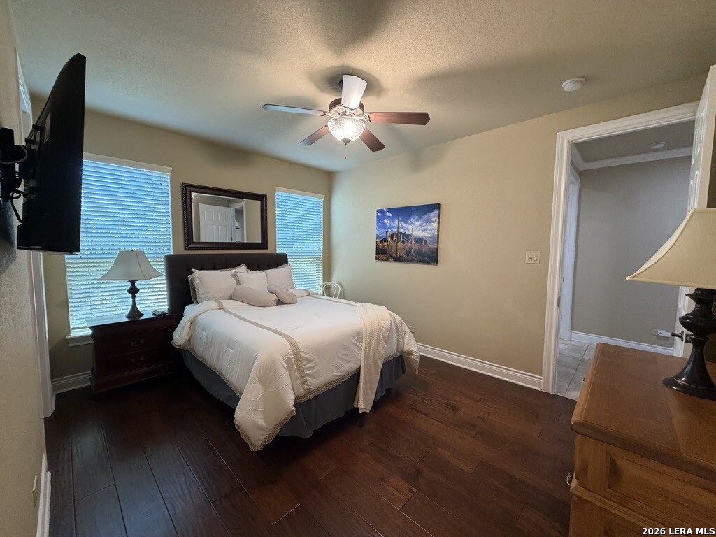 402 Cameron Circle San Antonio TX 78258