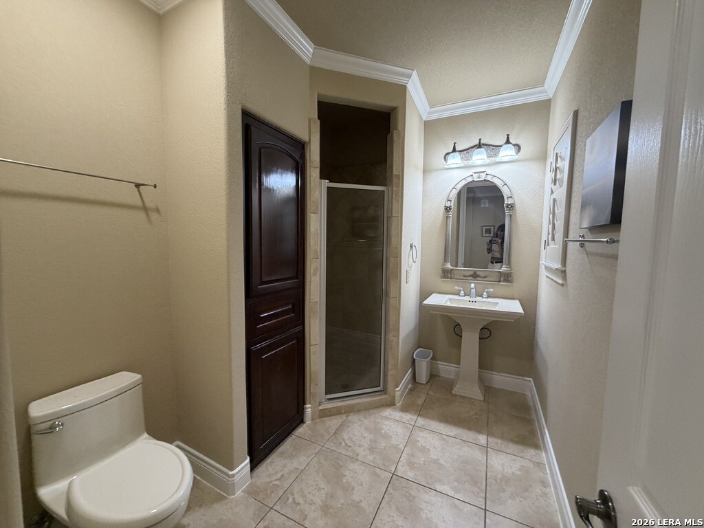 402 Cameron Circle San Antonio TX 78258