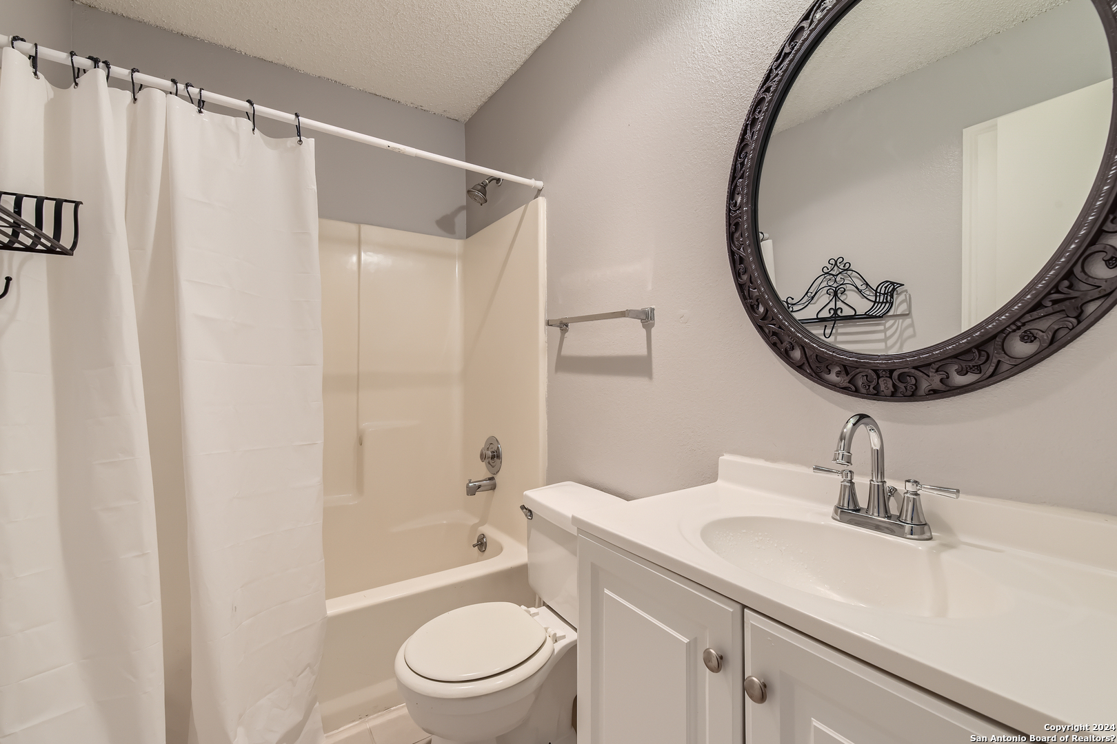 5050 Ayrshire San Antonio TX 78217