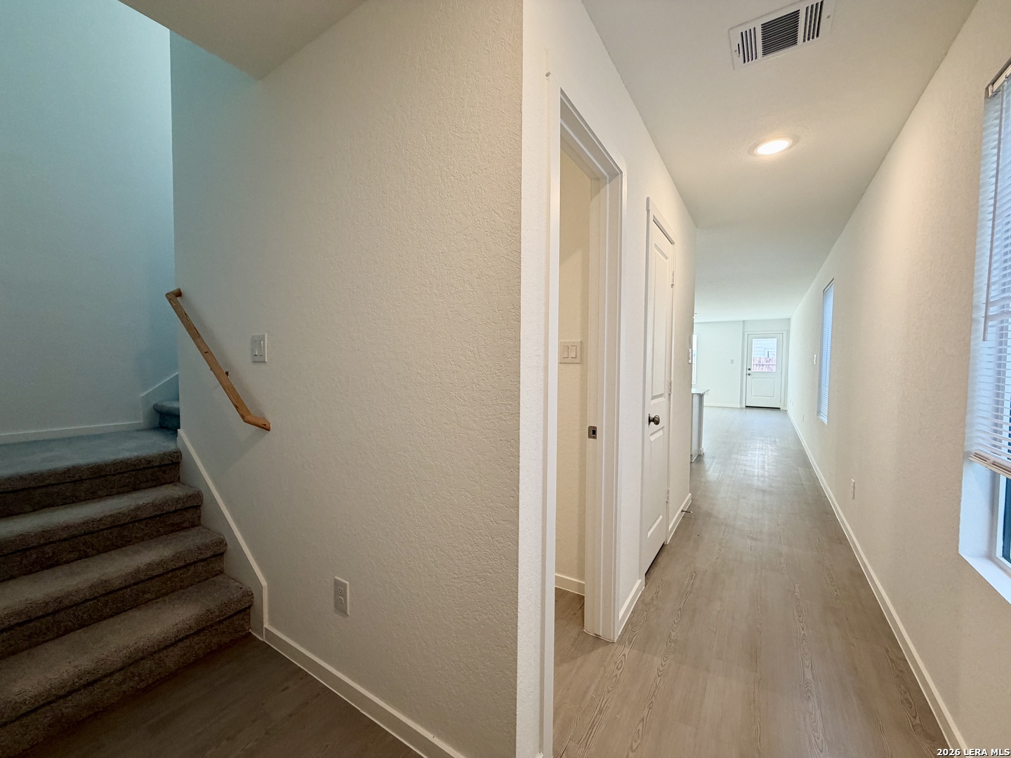 6824 Marble Ridge Elmendorf TX 78112
