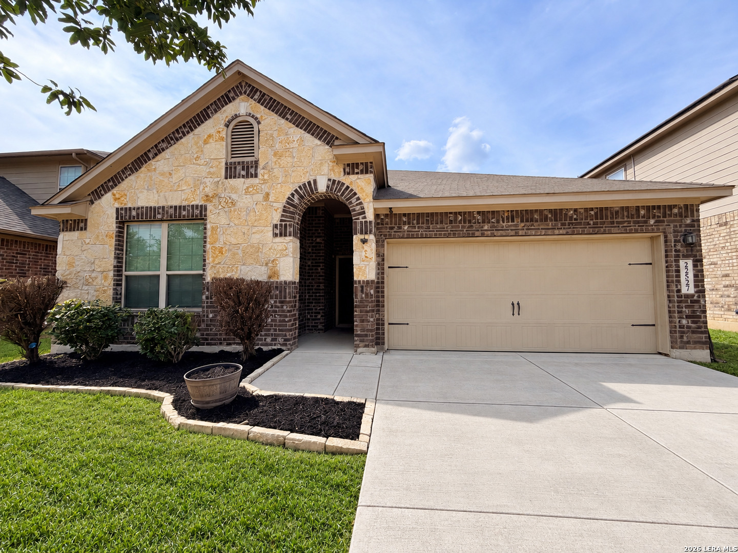 22527 Carriage Bush San Antonio TX 78261