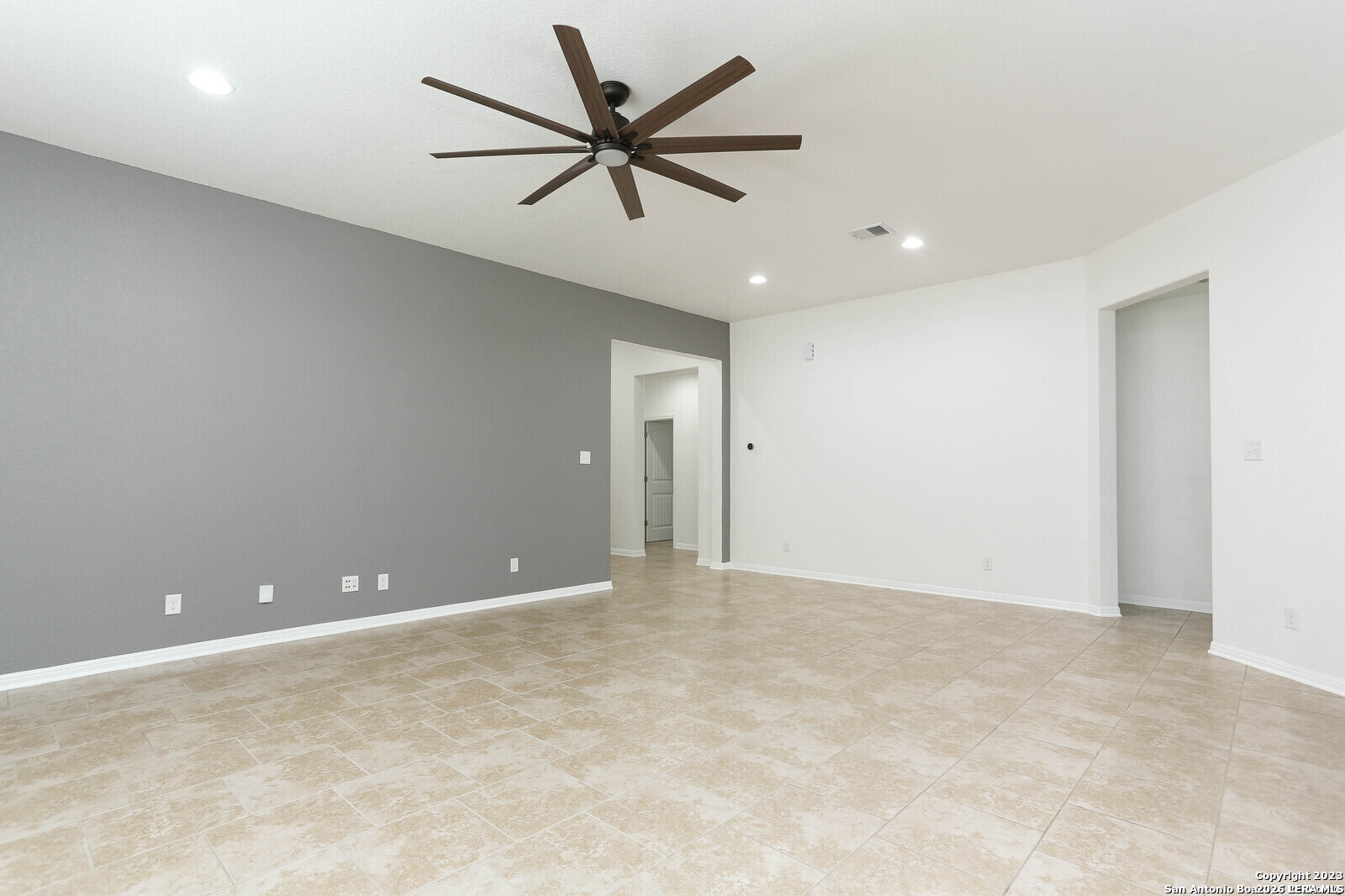 22527 Carriage Bush San Antonio TX 78261