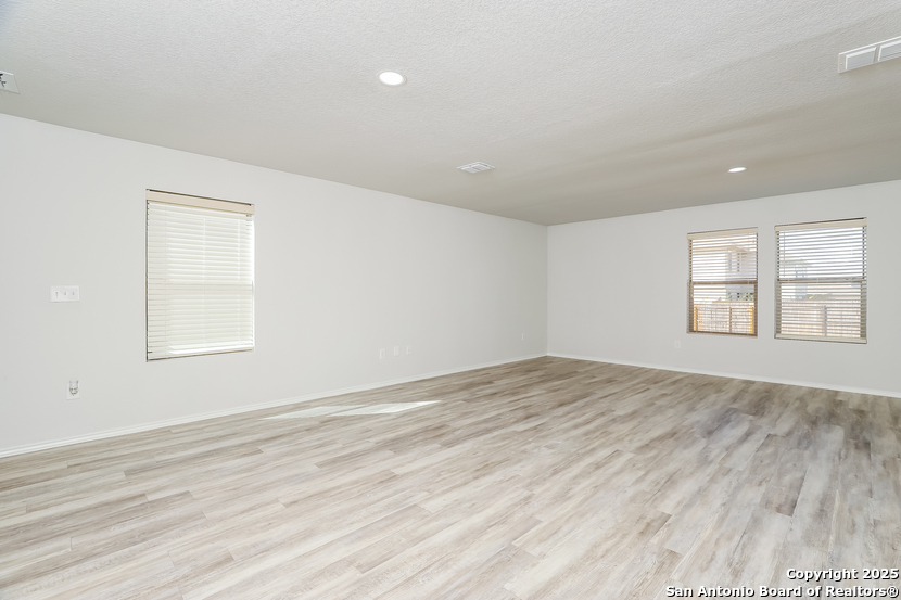 2226 Fishing Trail San Antonio TX 78224