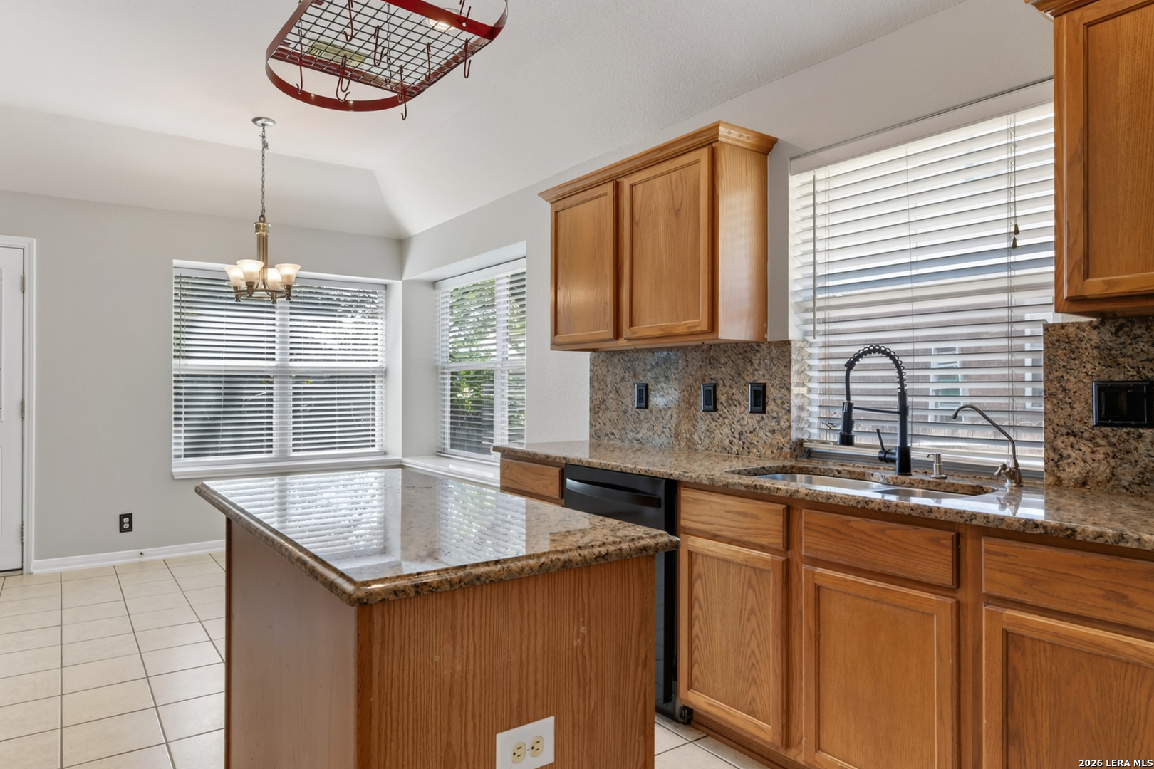 1637 Ebony Lane Schertz TX 78154