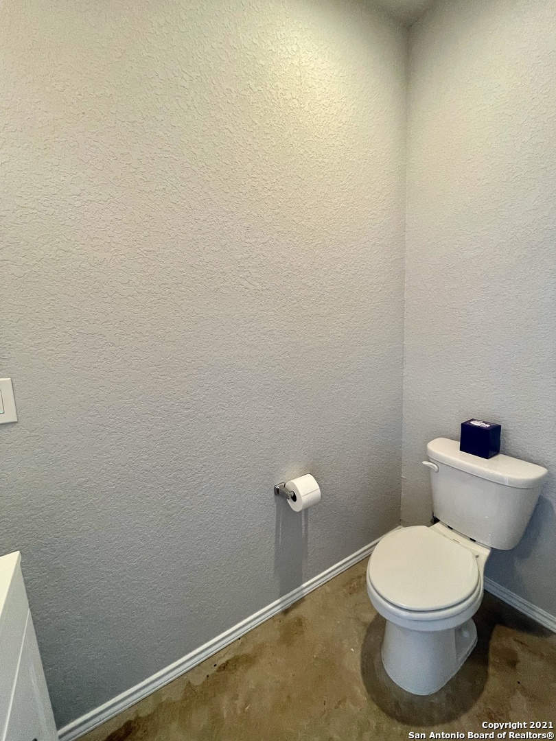 6922 Crestway Road San Antonio TX 78239