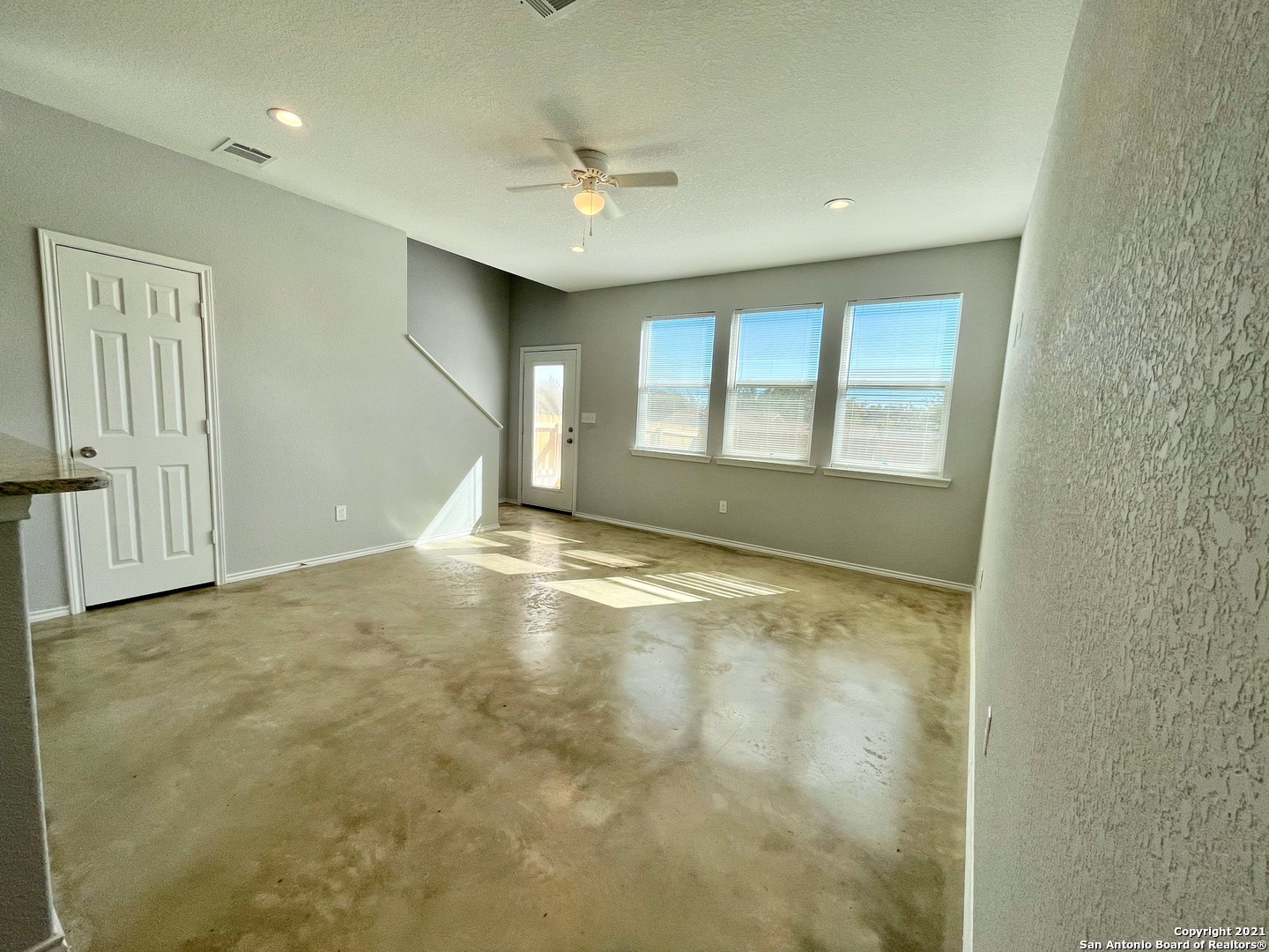 6922 Crestway Road San Antonio TX 78239