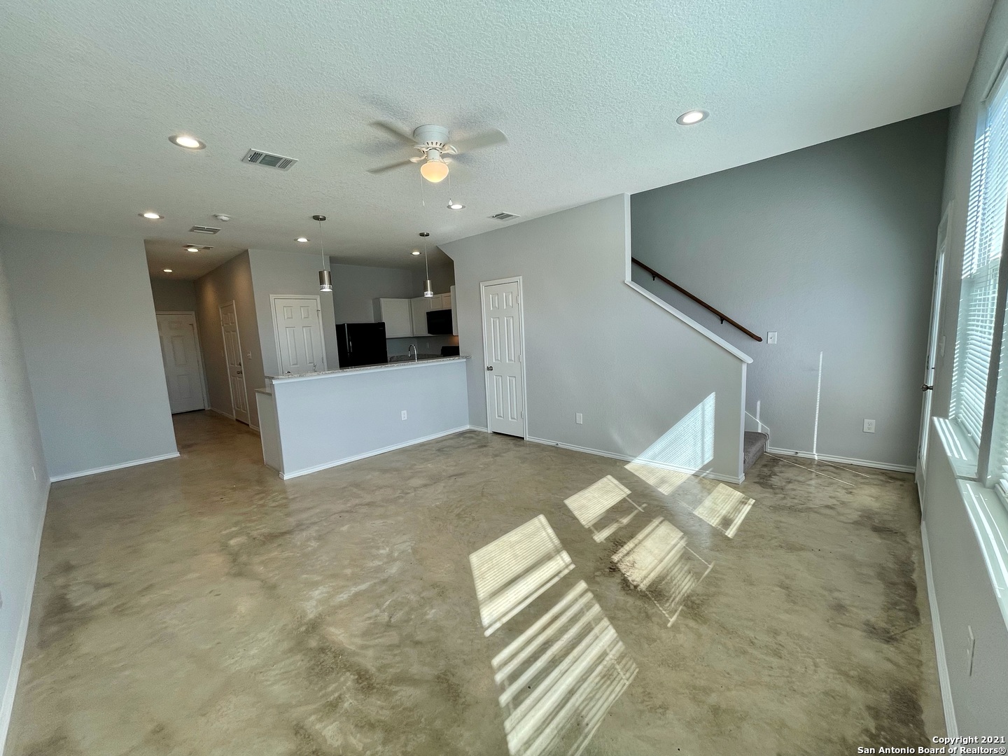 6922 Crestway Road San Antonio TX 78239