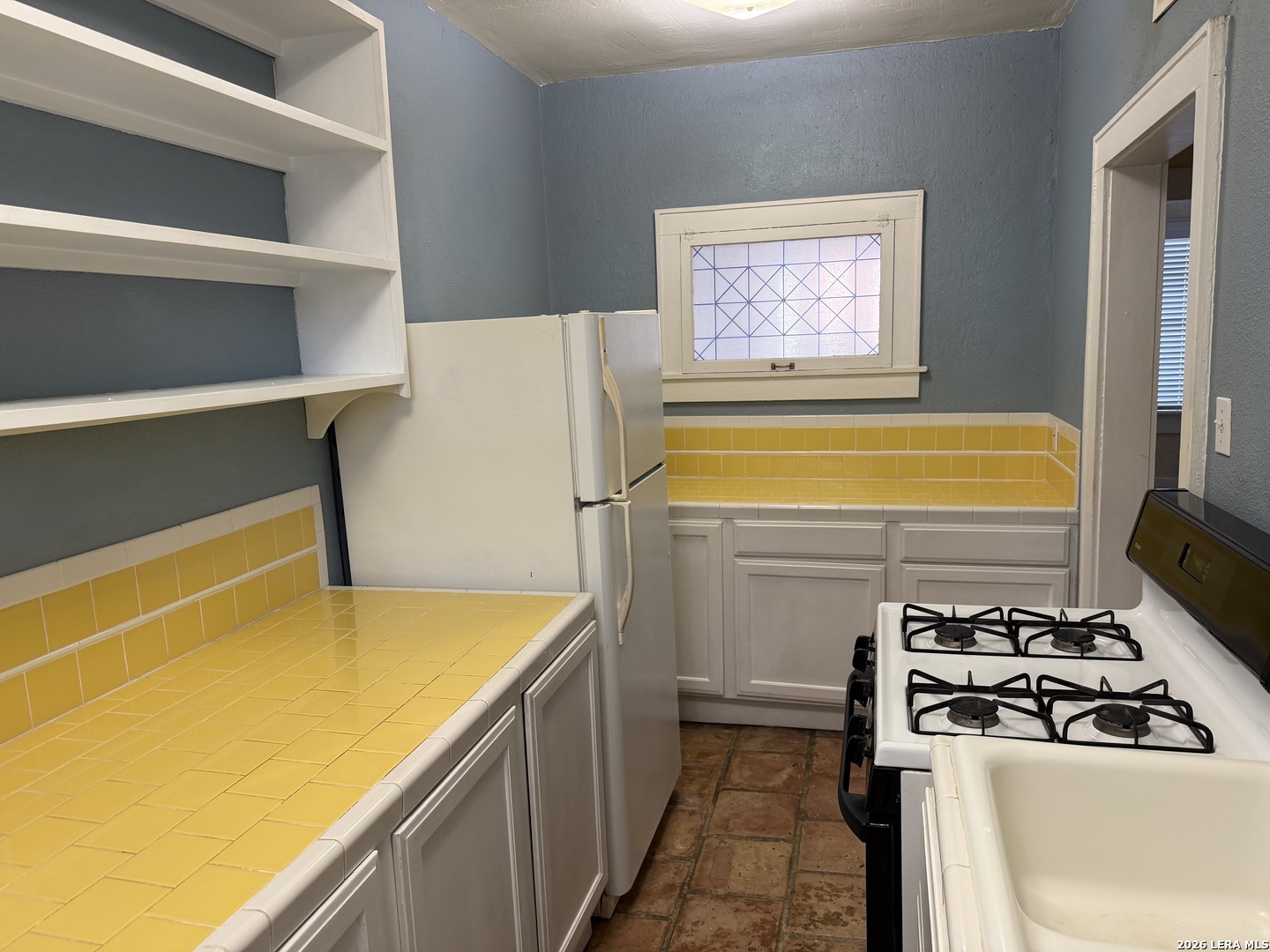 323 Carleton Court San Antonio TX 78212