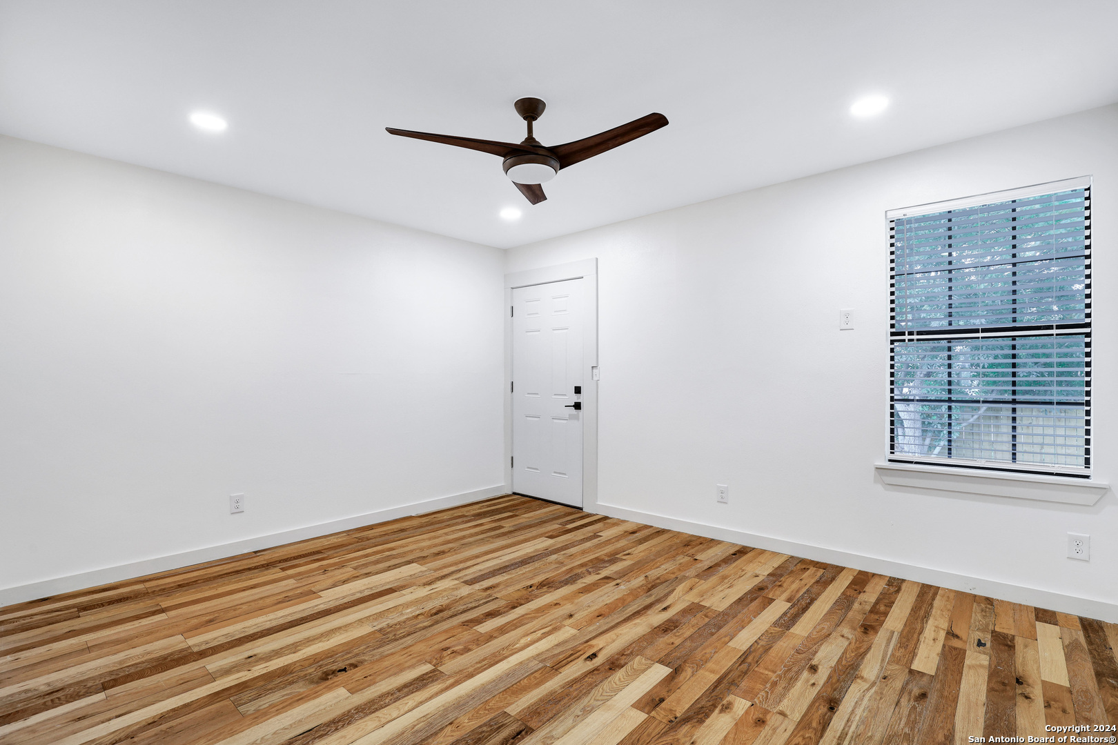 1613 N Olive Street San Antonio TX 78208