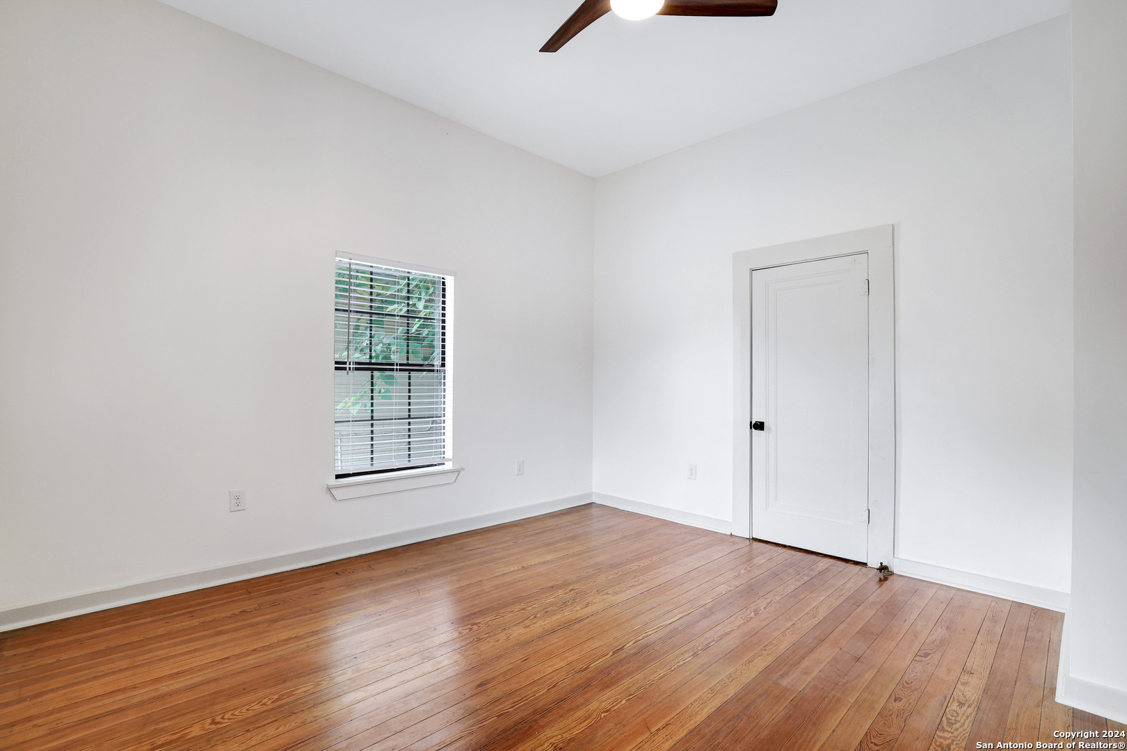 1613 N Olive Street San Antonio TX 78208