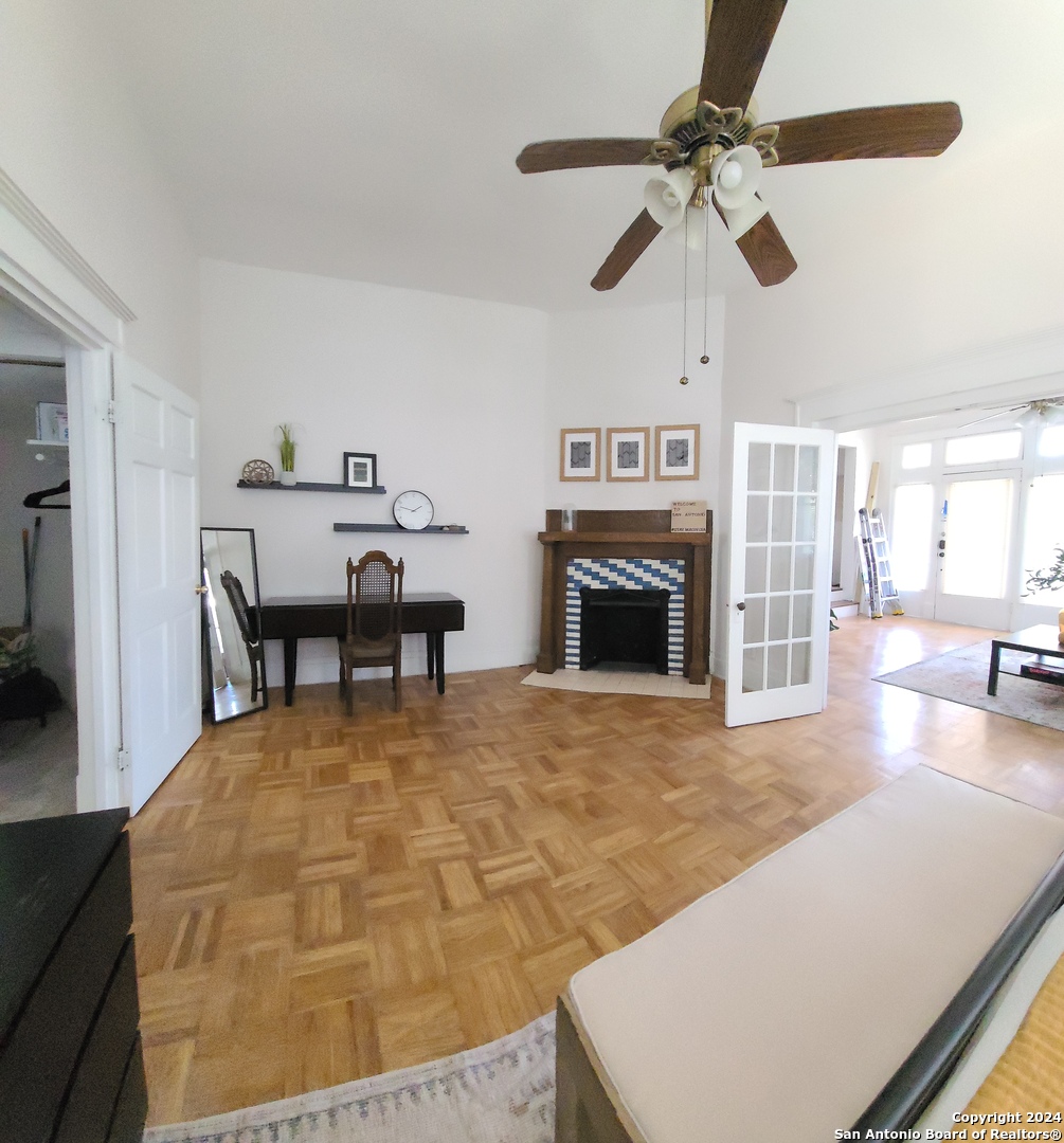 423 W Magnolia San Antonio TX 78212