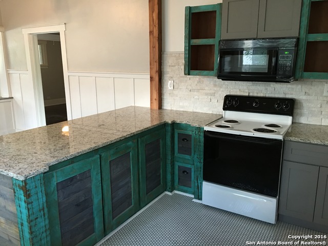 512 E Mulberry Avenue San Antonio TX 78212