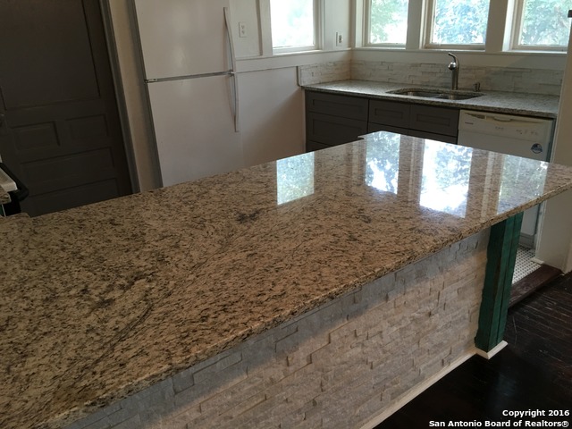 512 E Mulberry Avenue San Antonio TX 78212