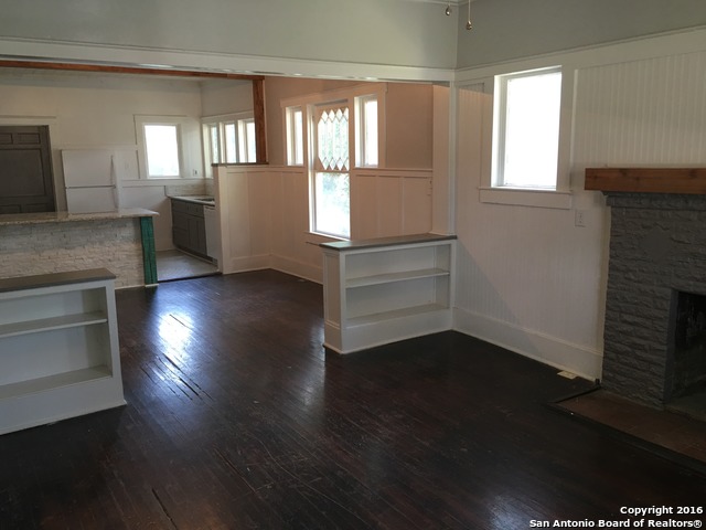 512 E Mulberry Avenue San Antonio TX 78212