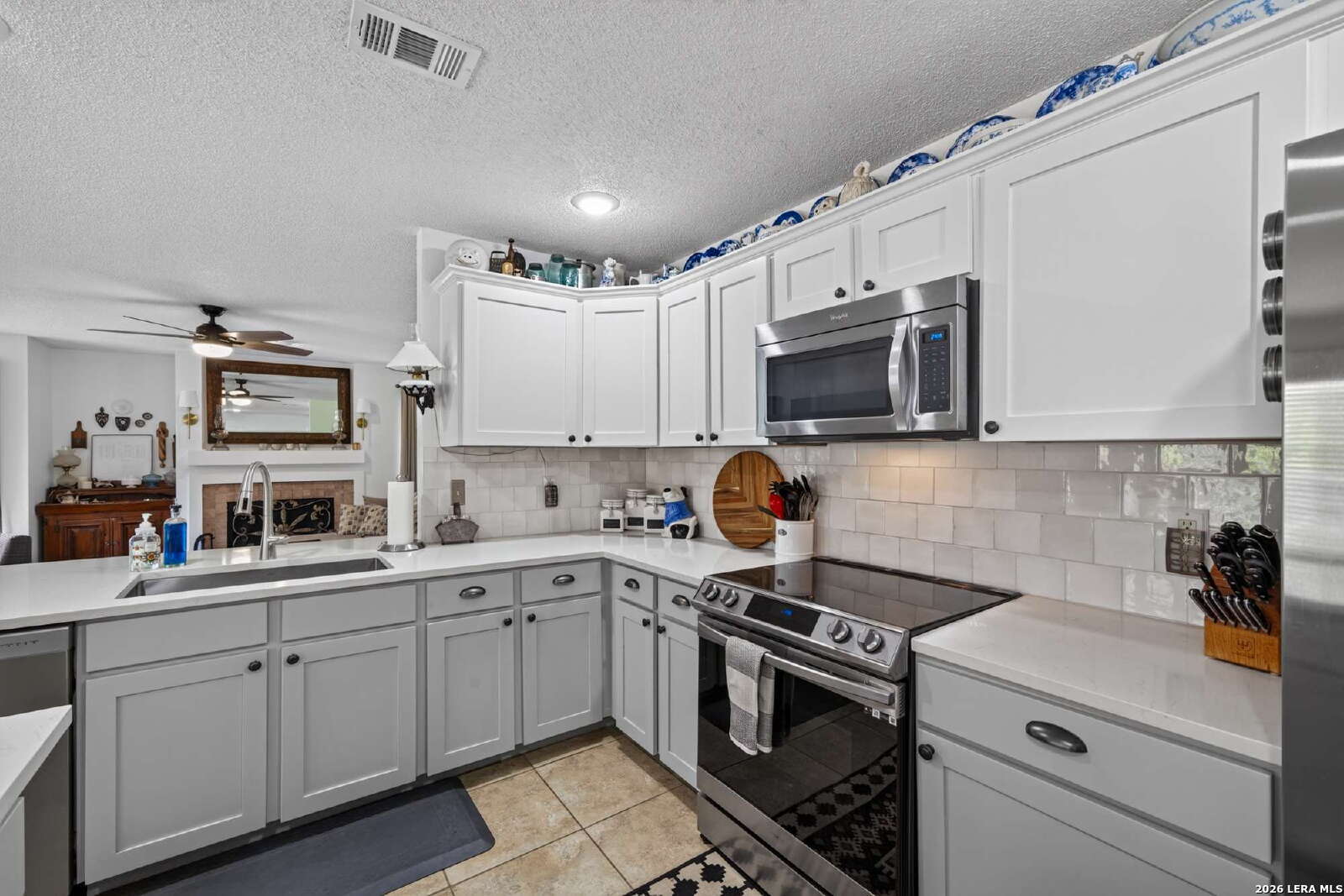 13611 Thessaly Universal City TX 78148