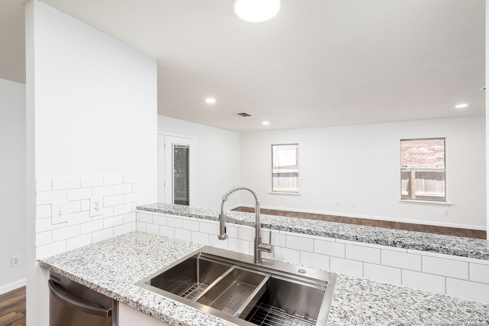 7355 Daulton Ridge Converse TX 78109