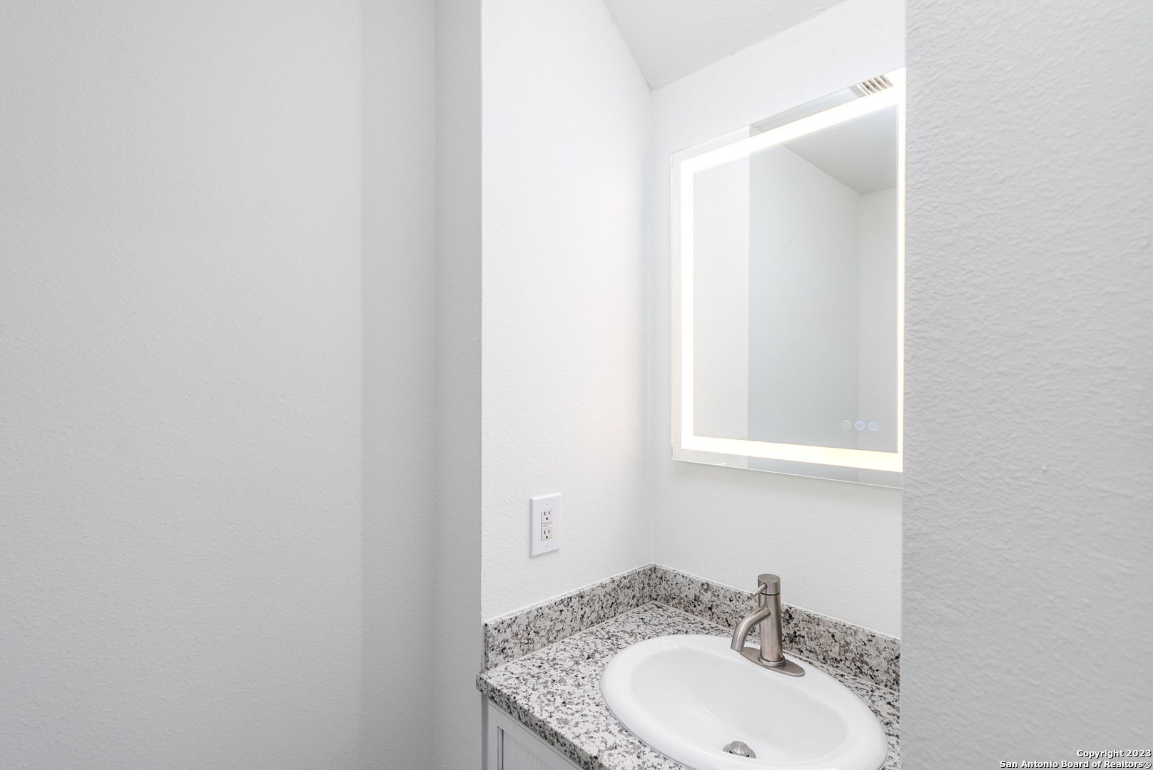 7355 Daulton Ridge Converse TX 78109
