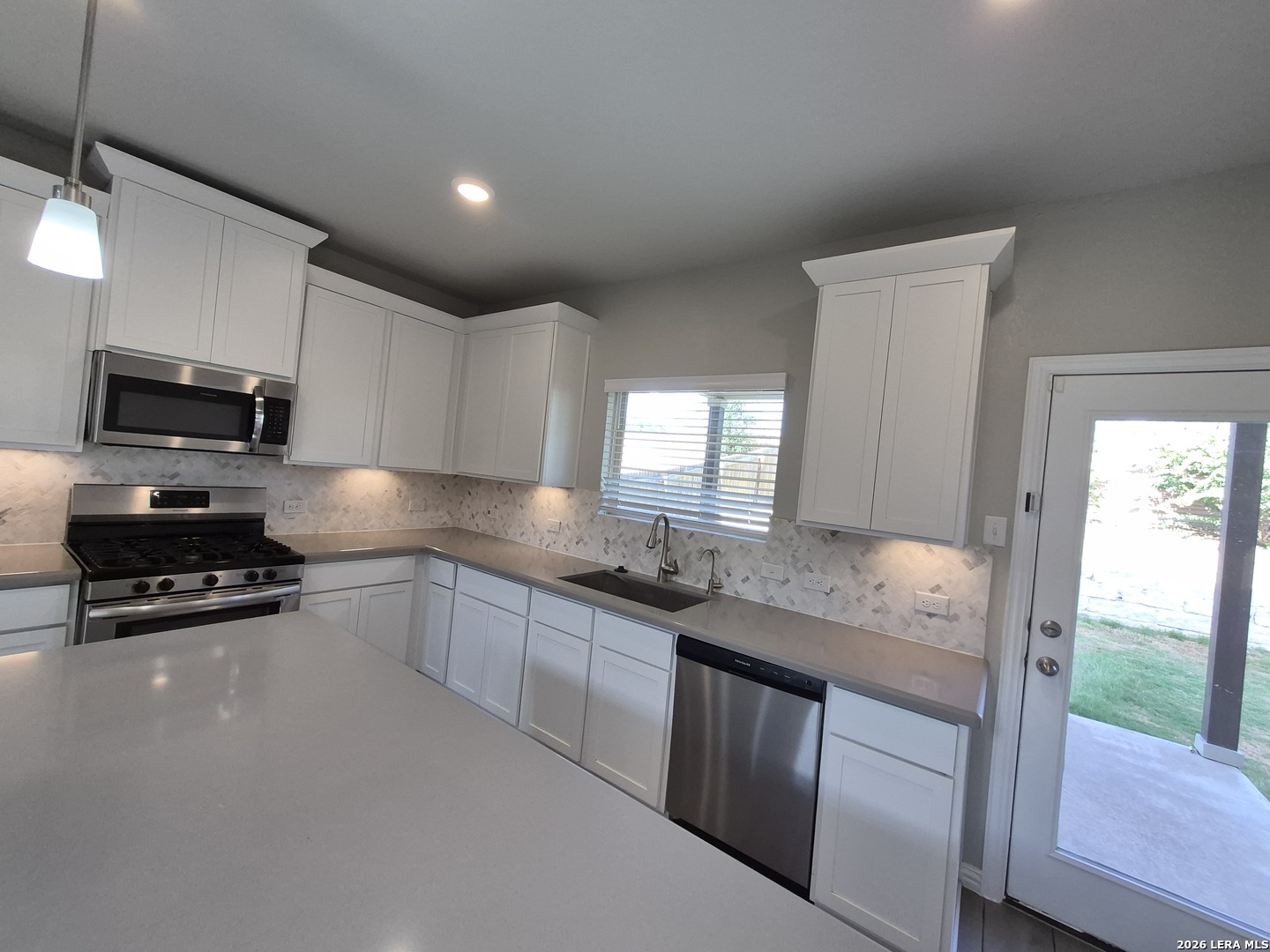 2102 Gabby Cole Lane San Antonio TX 78253
