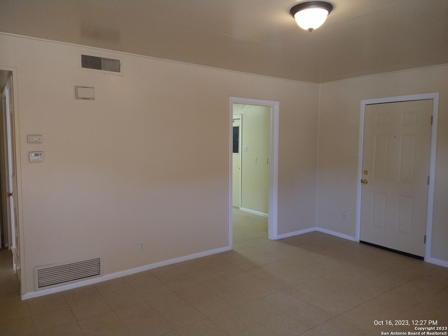 359 Waxwood Lane San Antonio TX 78216