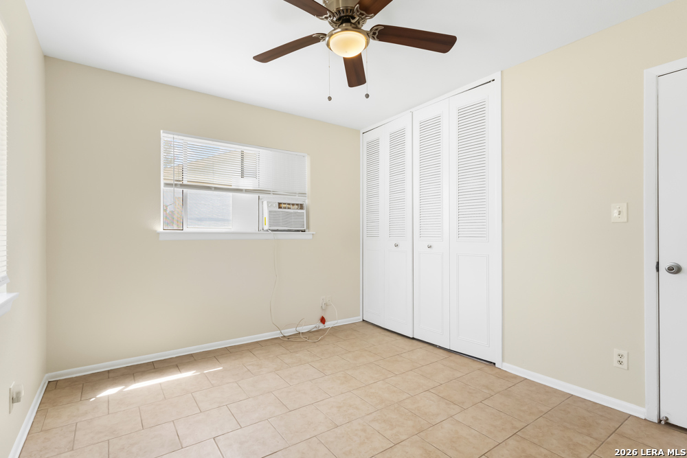 4318 Sun Gate Street San Antonio TX 78217
