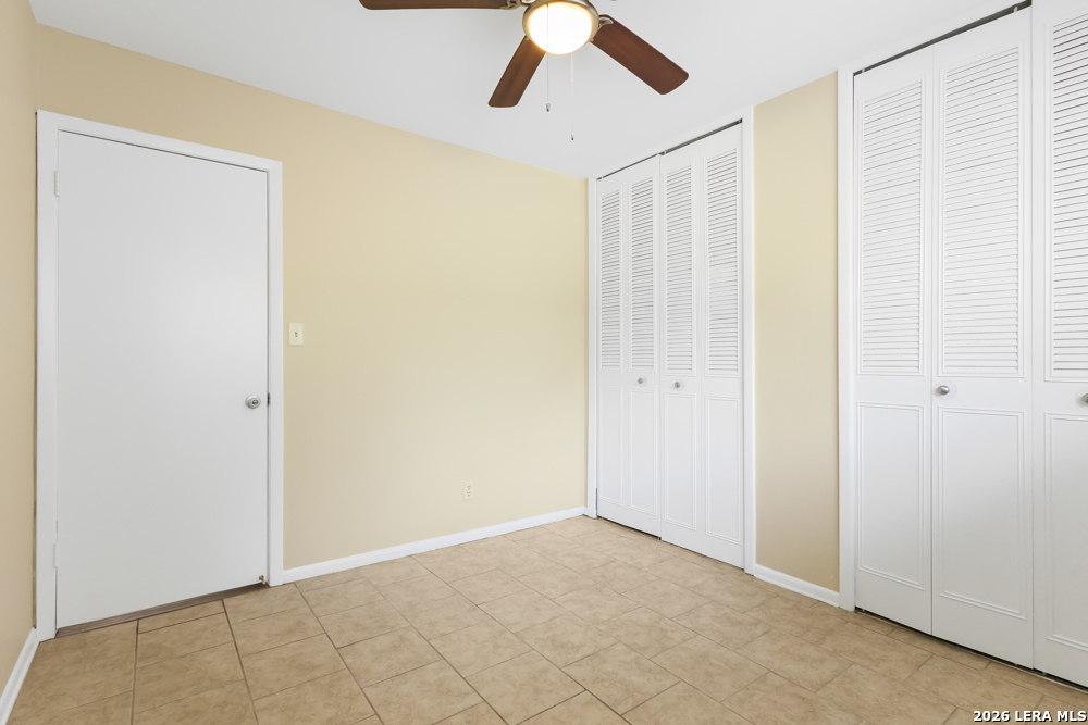 4318 Sun Gate Street San Antonio TX 78217