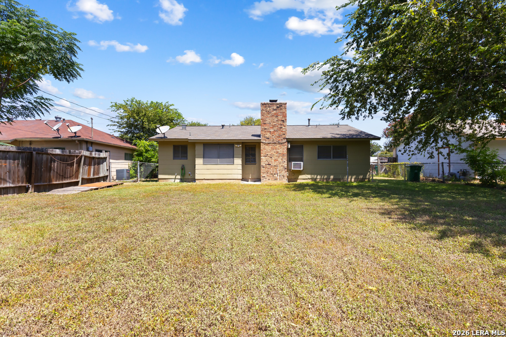 4318 Sun Gate Street San Antonio TX 78217