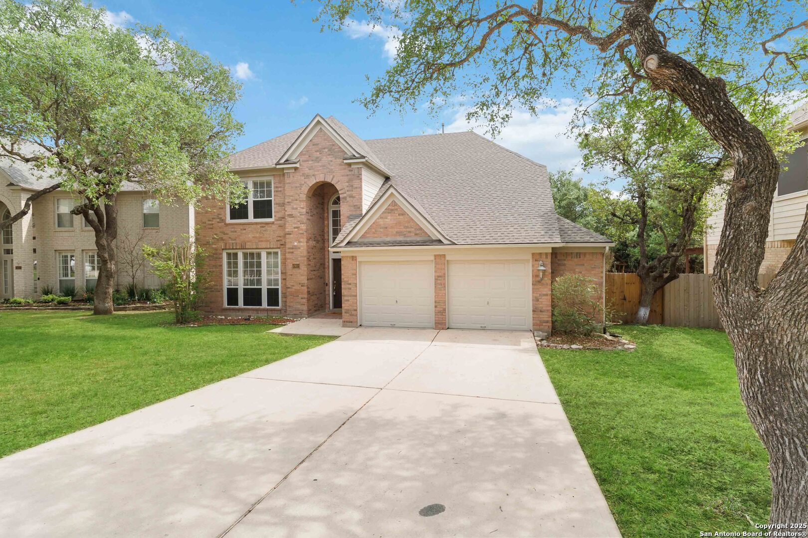 18611 Surreywood San Antonio TX 78258