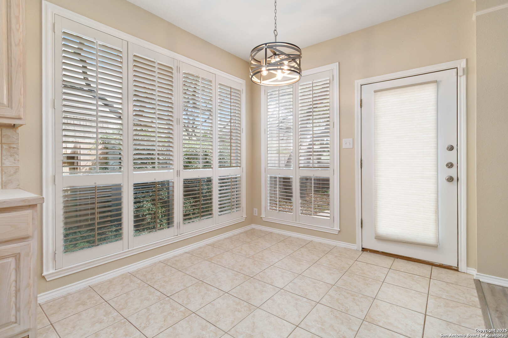 18611 Surreywood San Antonio TX 78258