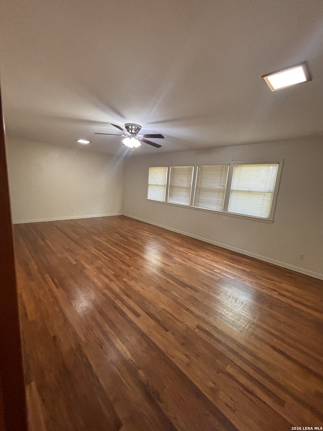 123 W Anglin Uvalde TX 78801