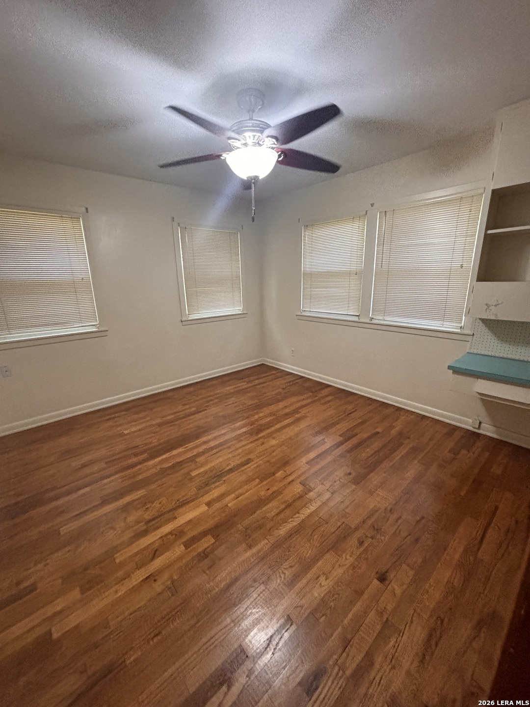 123 W Anglin Uvalde TX 78801