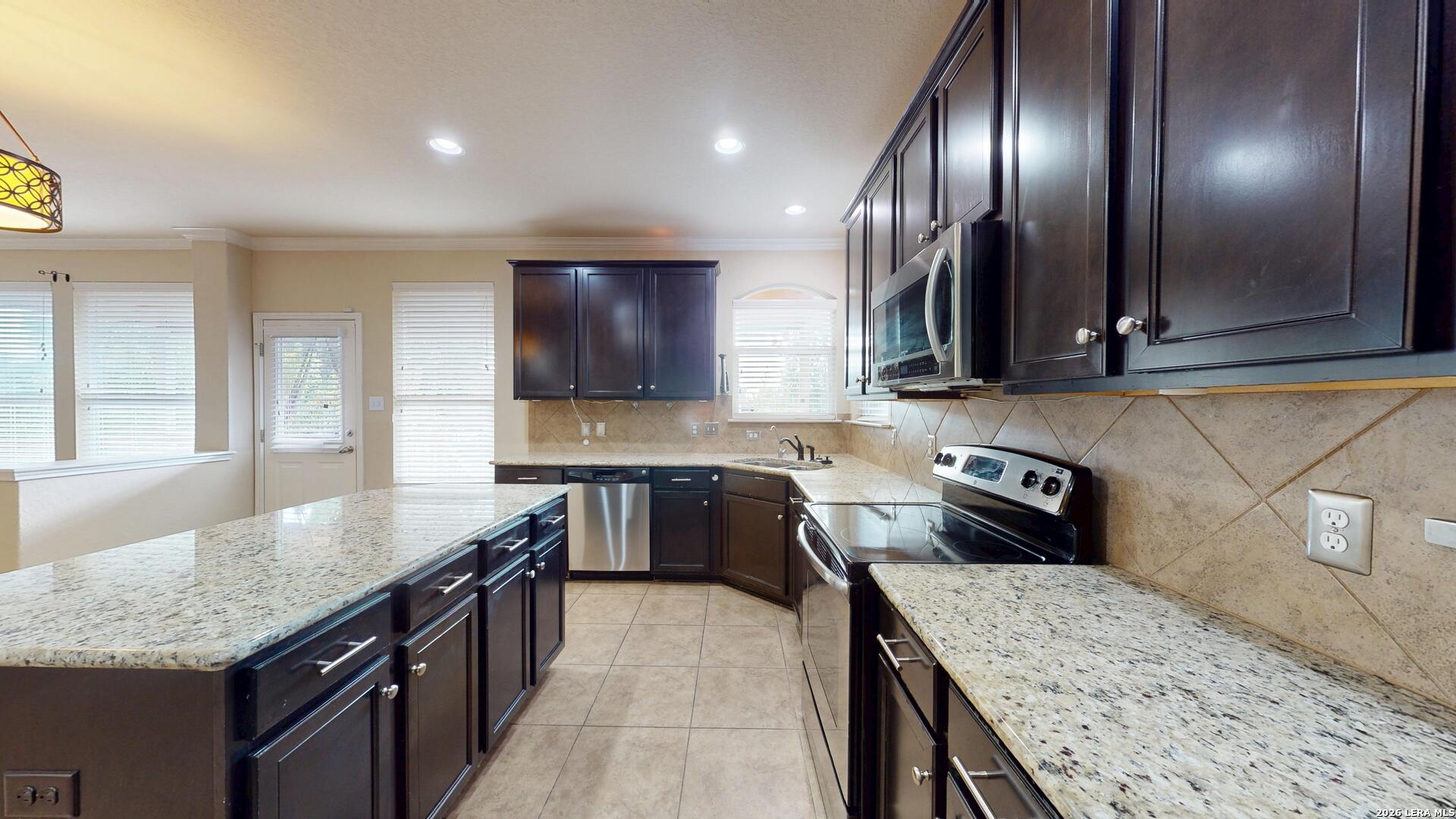 229 Kensington Drive Cibolo TX 78108