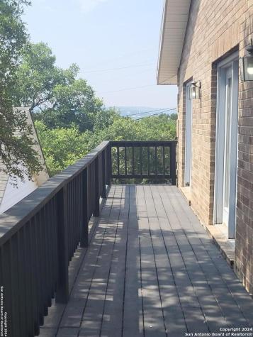 108 Oak Crest Canyon Lake TX 78133