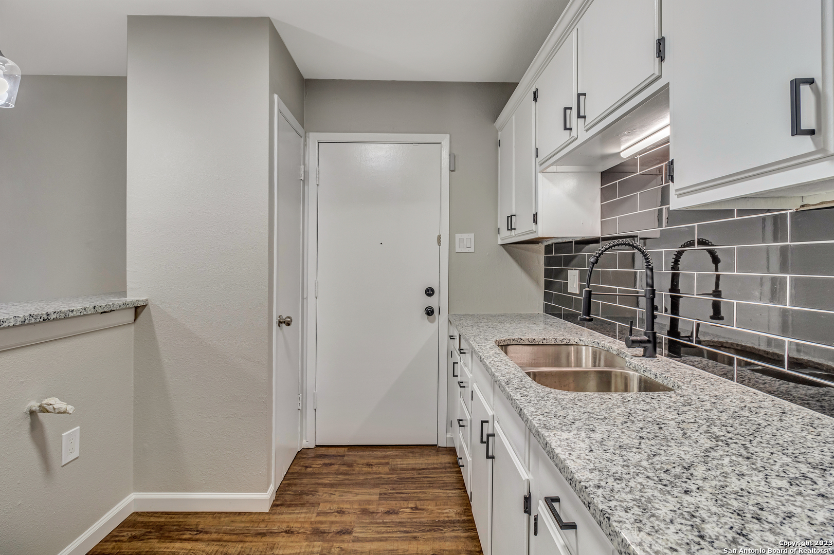 8815 Oakbrook Street San Antonio TX 78221