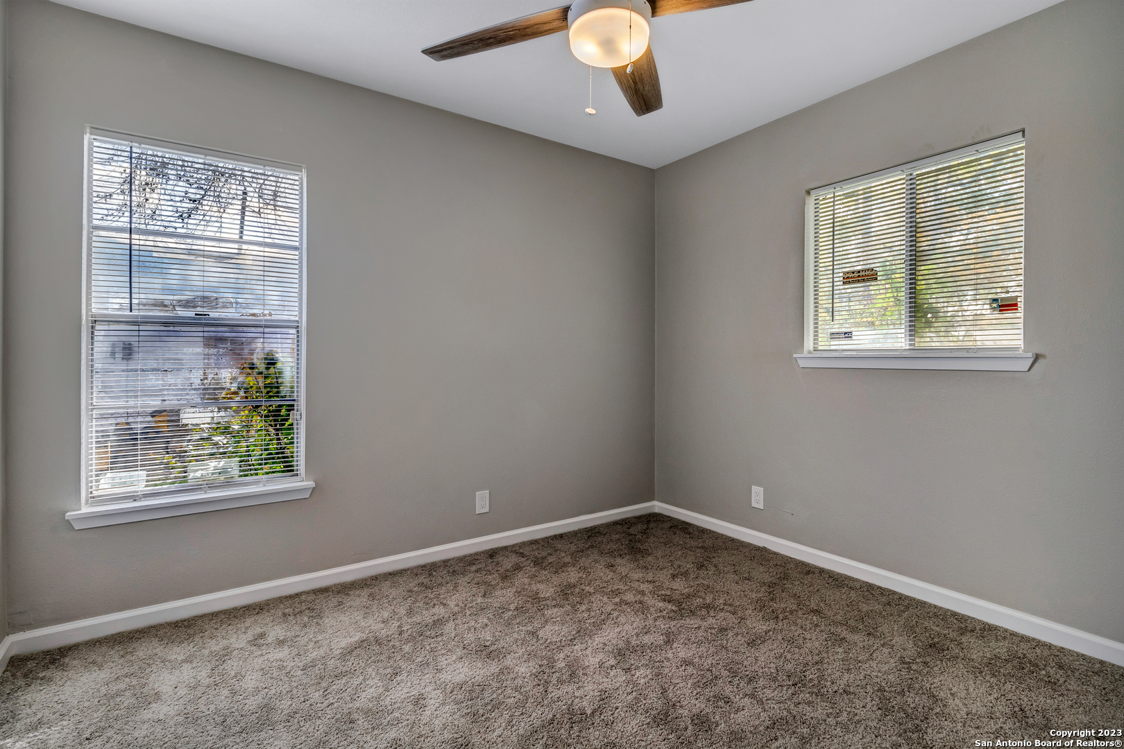 8815 Oakbrook Street San Antonio TX 78221