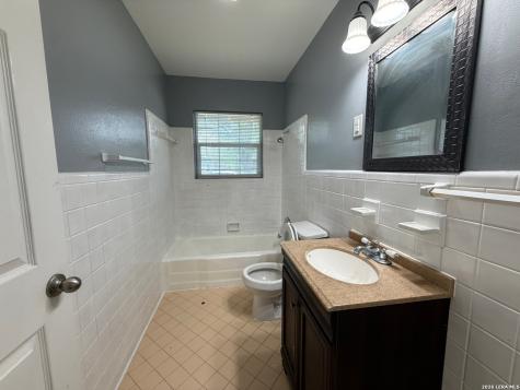 3730 La Sabre San Antonio TX 78218