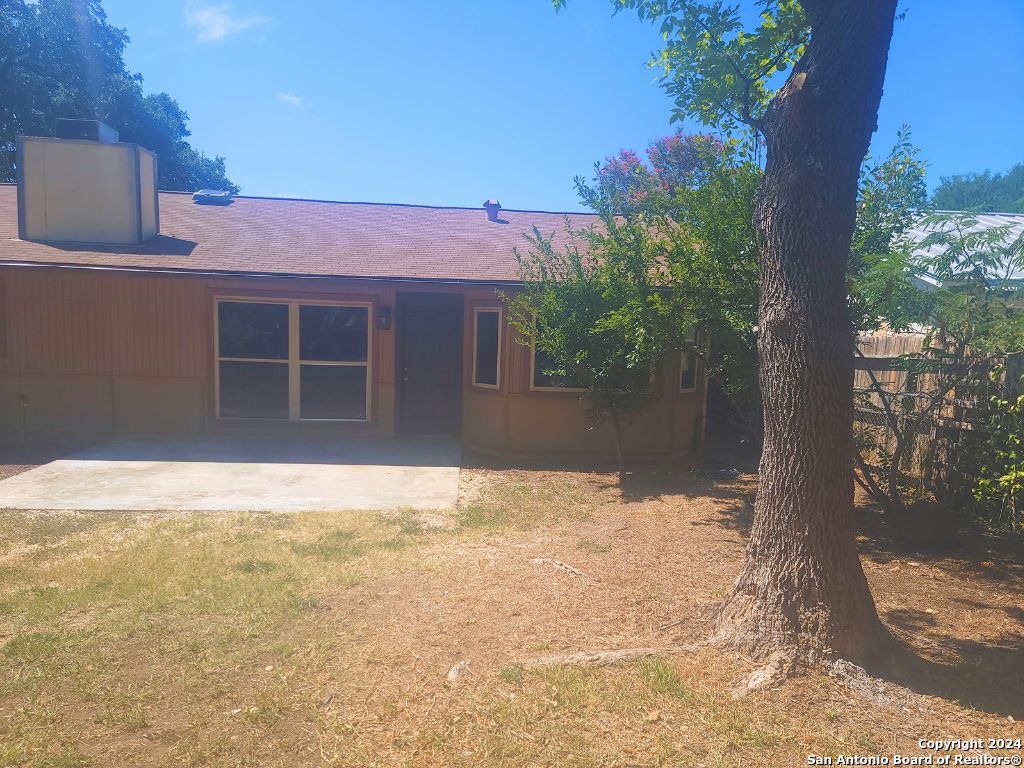8842 Thatch Drive San Antonio TX 78240