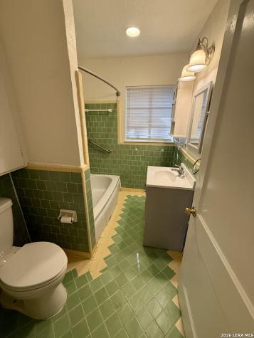 215 Deerwood Drive San Antonio TX 78209