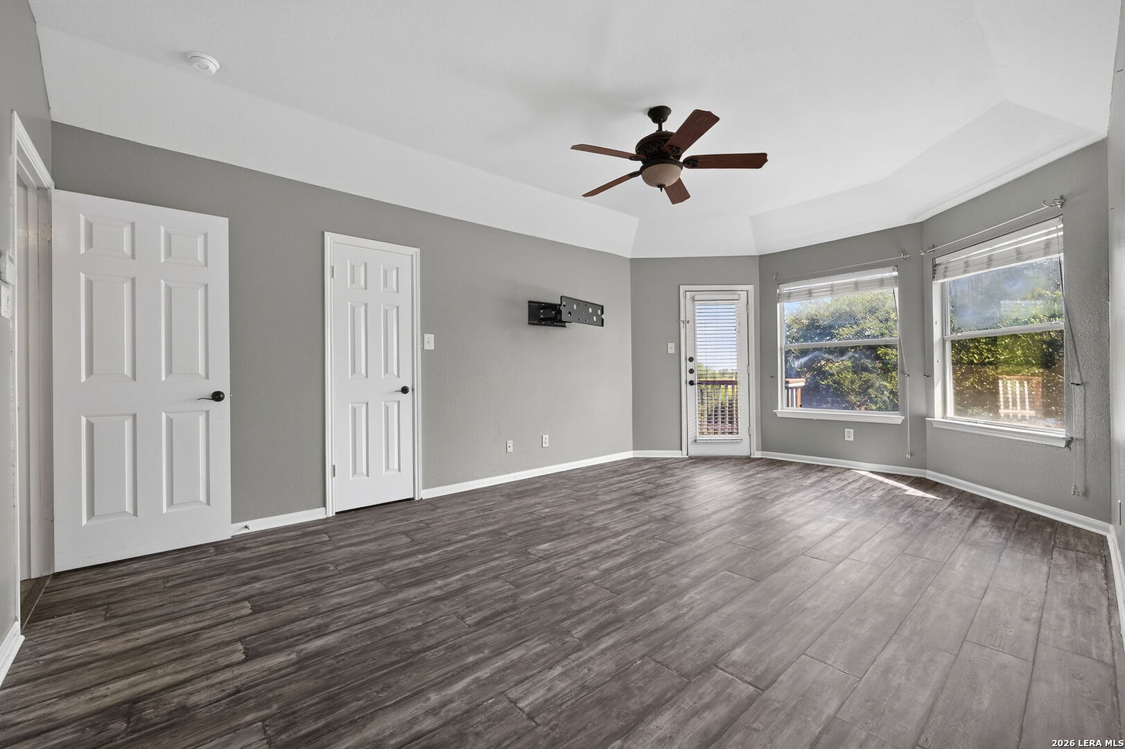 1506 Crescent Point San Antonio TX 78258