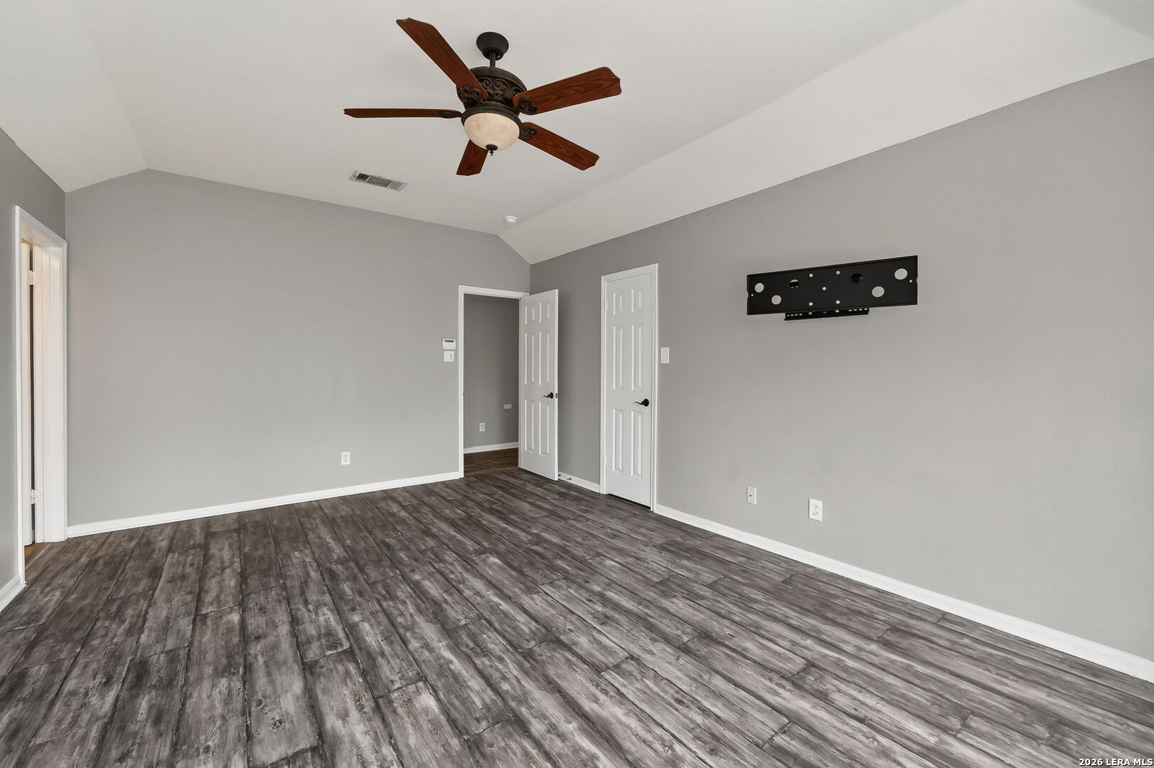 1506 Crescent Point San Antonio TX 78258