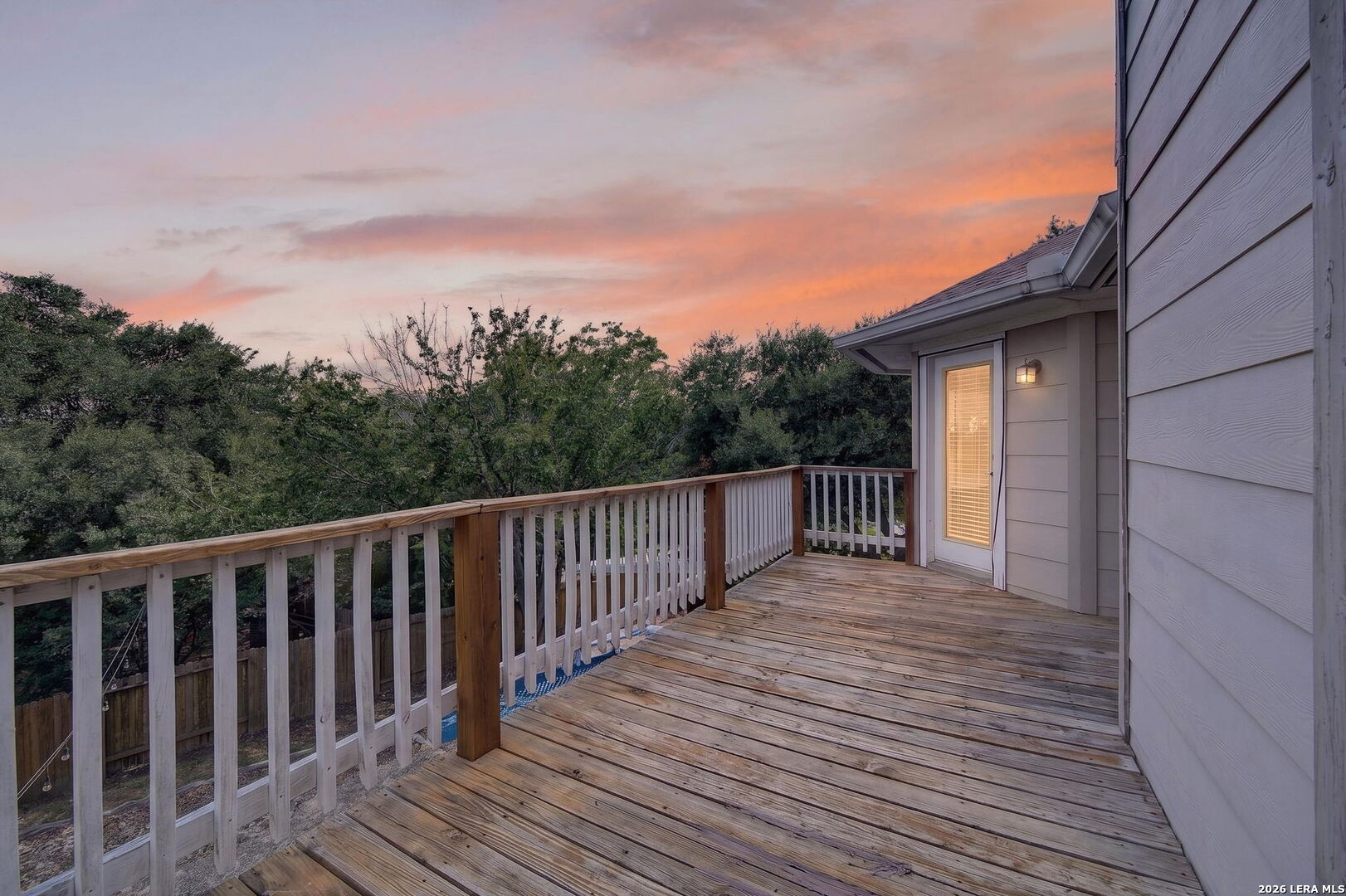 1506 Crescent Point San Antonio TX 78258
