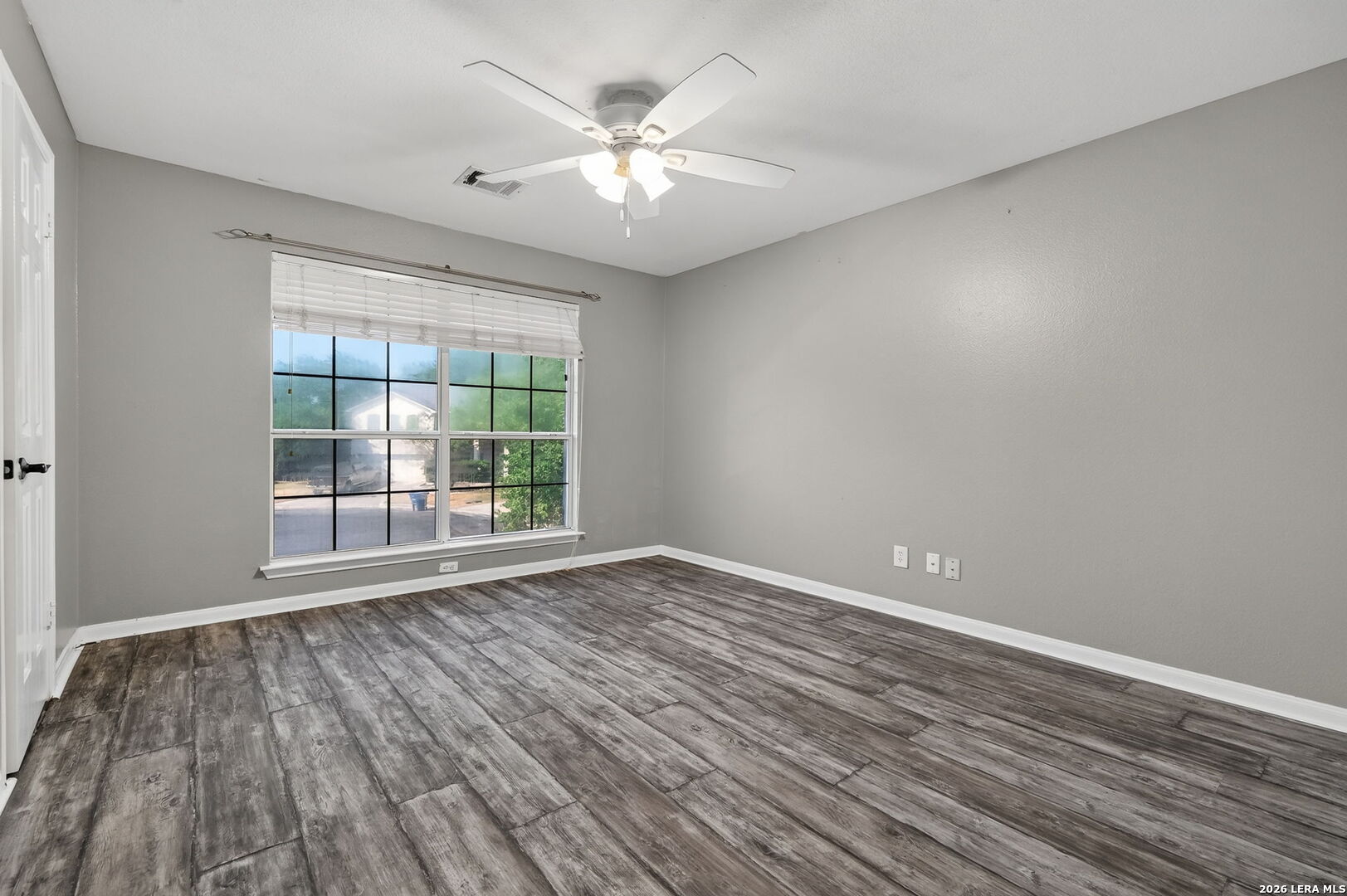 1506 Crescent Point San Antonio TX 78258