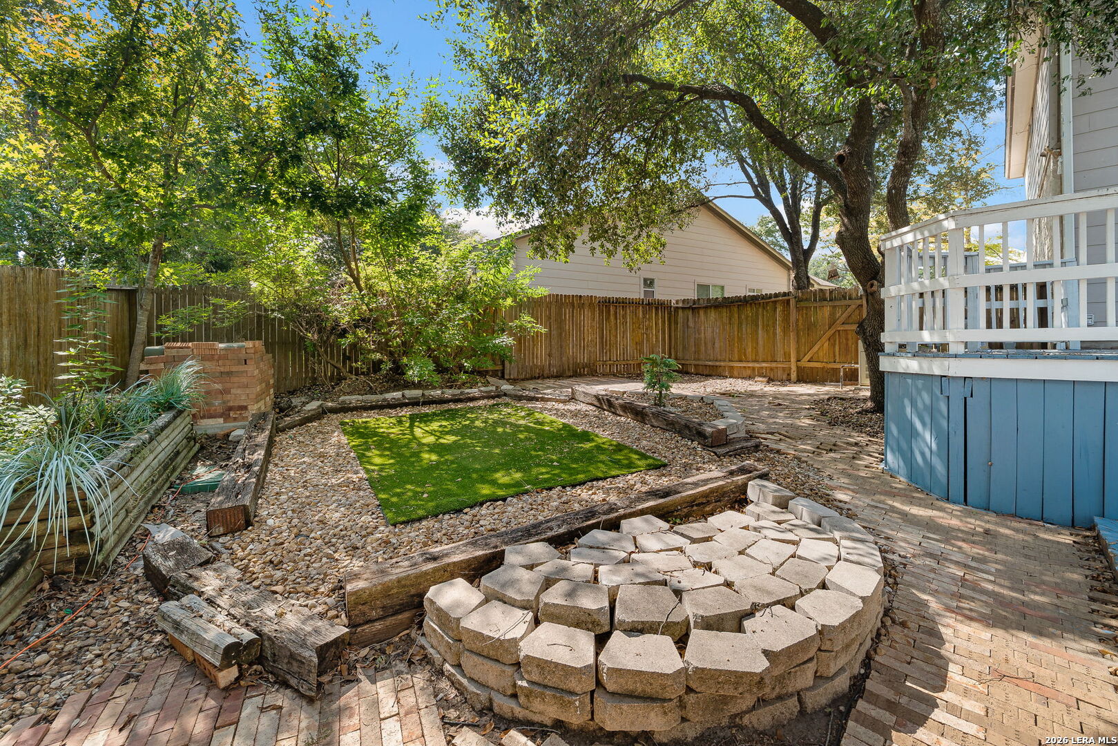 1506 Crescent Point San Antonio TX 78258