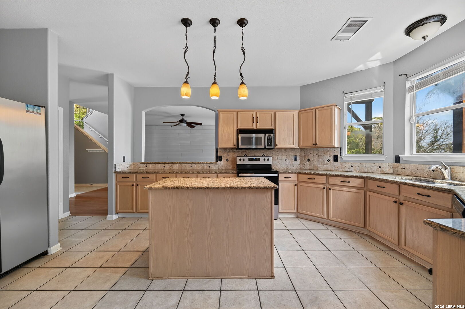 1506 Crescent Point San Antonio TX 78258